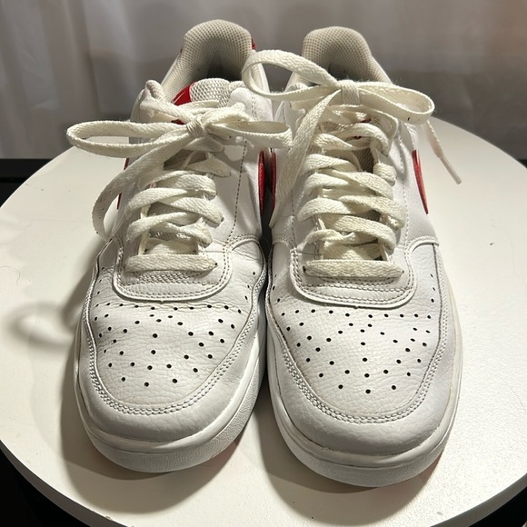 Nike Court Vision Low - DM7588-100 - White/Red/Black Swoosh Print. - Picture 1 of 9